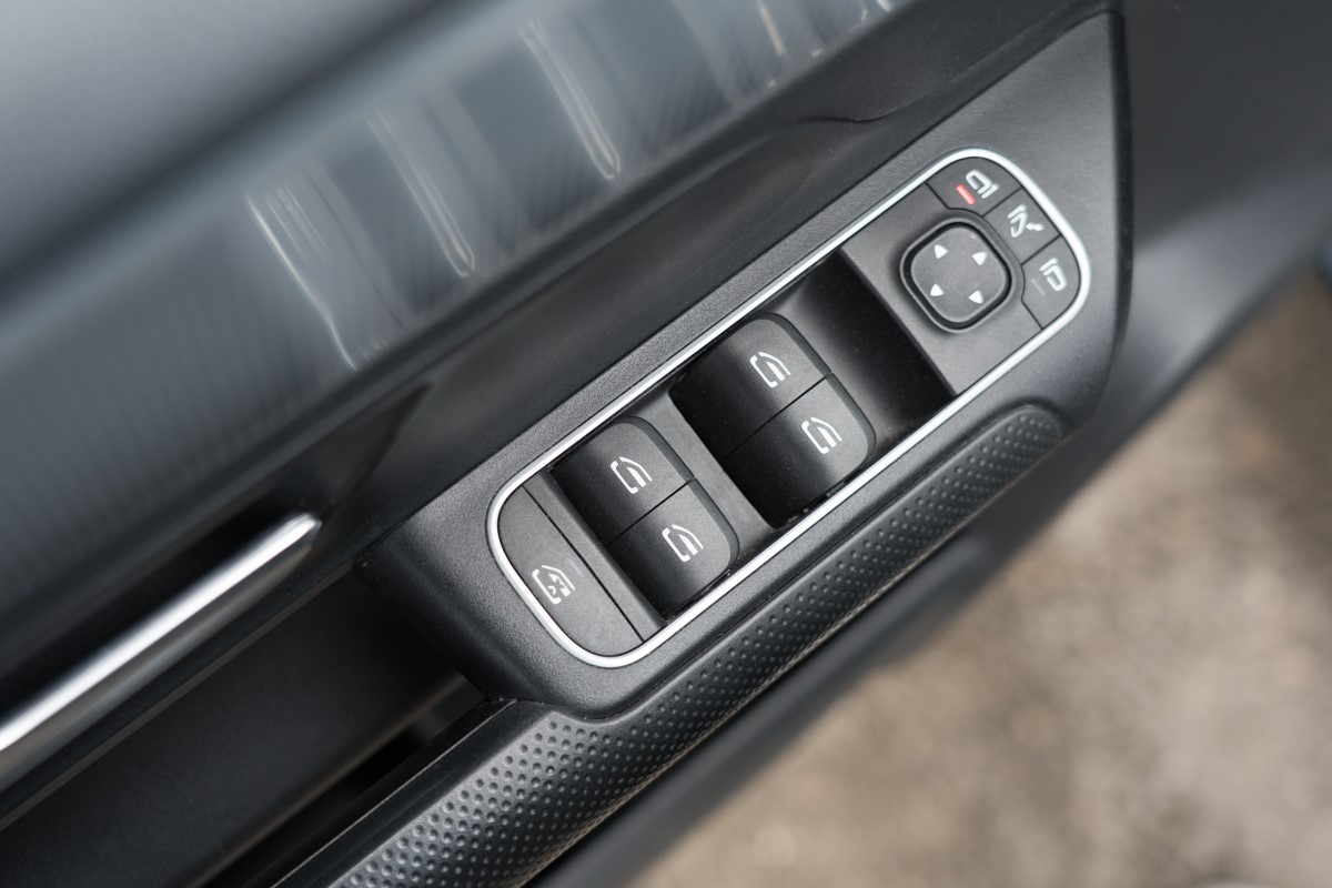 Mercedes-Benz B-Class 180 D