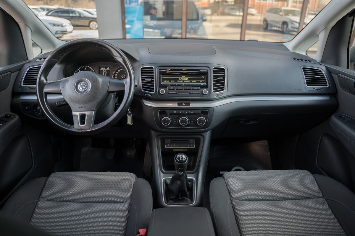 Volkswagen Sharan 2.0 TDI 7 Sjedišta