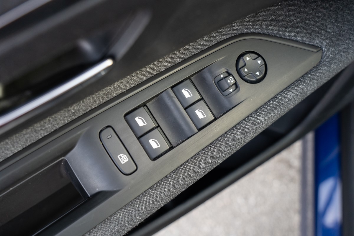Peugeot 3008 1,6 BlueHDI