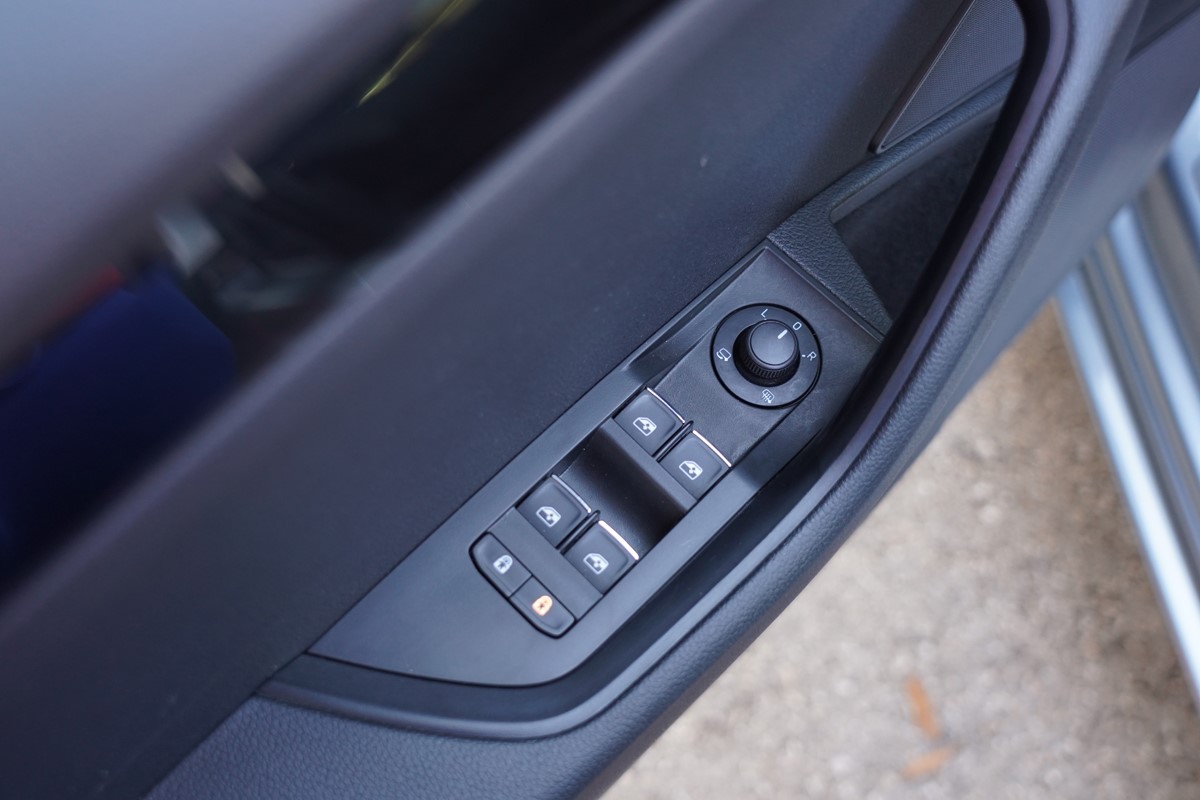 Škoda SUPERB 2.0 TDi DSG7 Greentec Laurin&Klement 