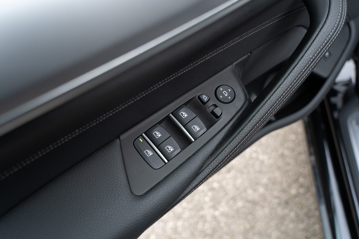 BMW
 530 XD  XDRIVE 