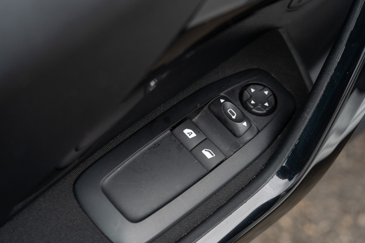 Peugeot 208 1,6 BlueHDI