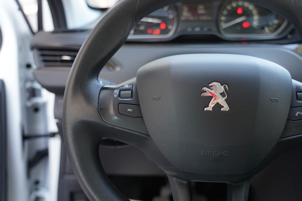 Peugeot 208 1,6 BlueHDI