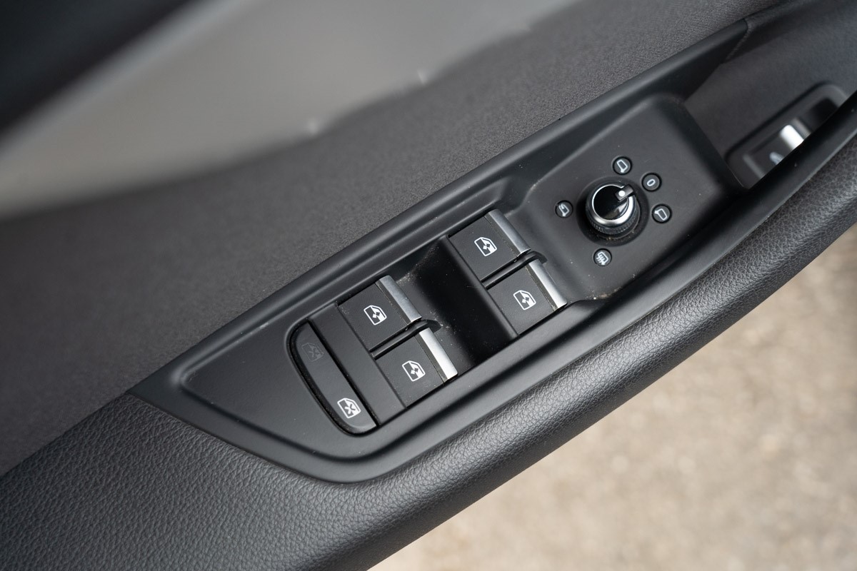 Audi A4
 2,0 TDI