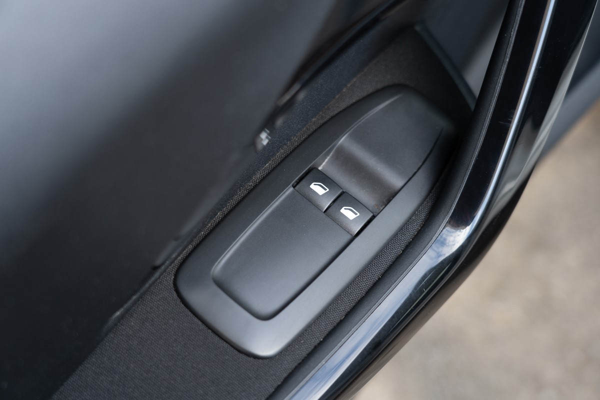 Peugeot 208 1,6 BlueHDI