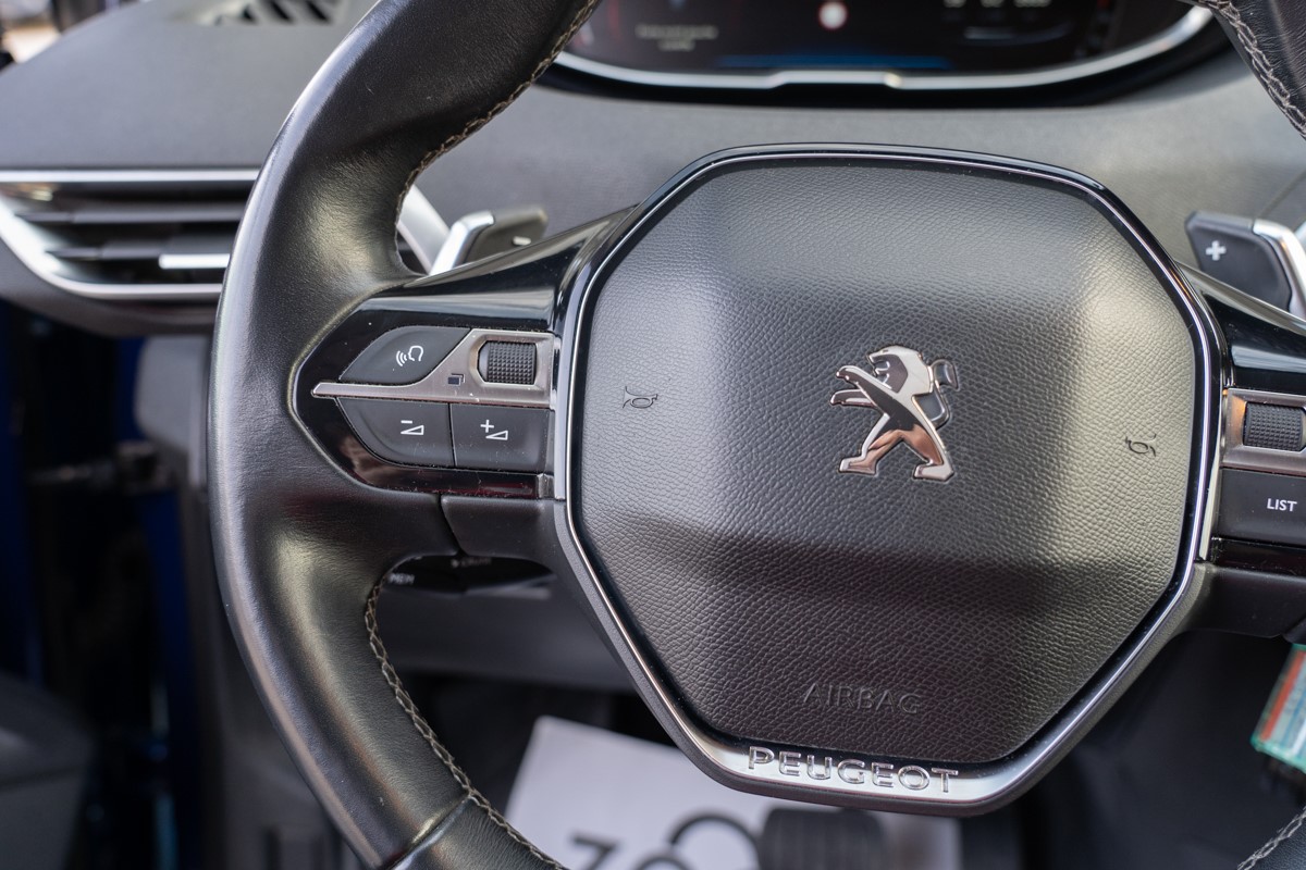Peugeot 3008 1,6 BlueHDI