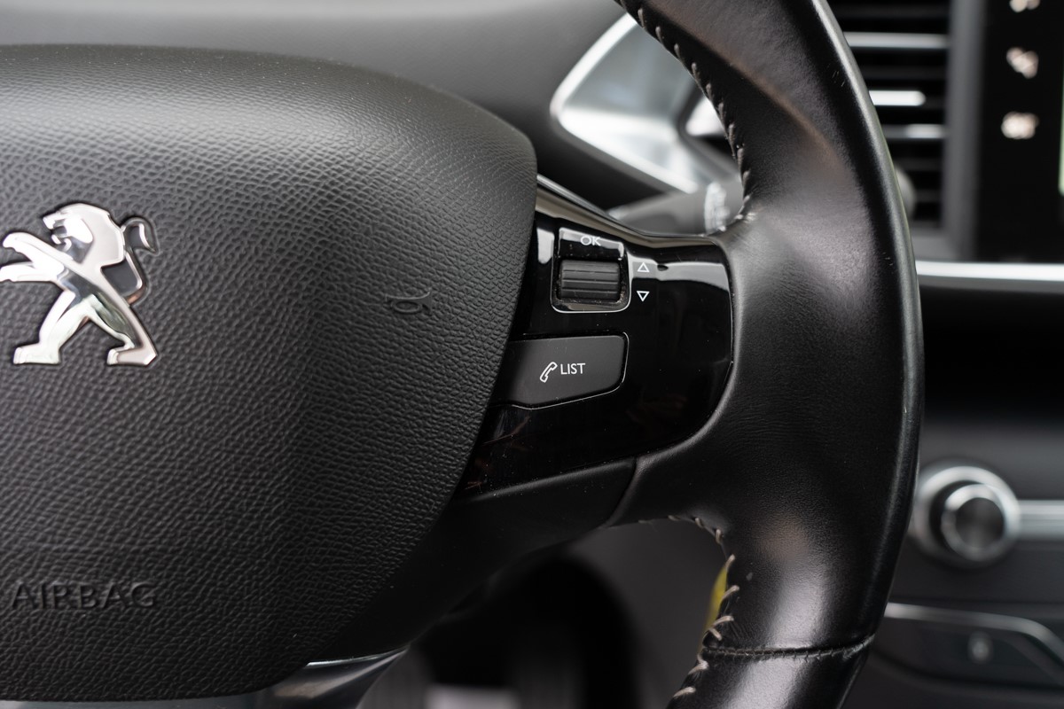 Peugeot 308 1,6 BlueHDI