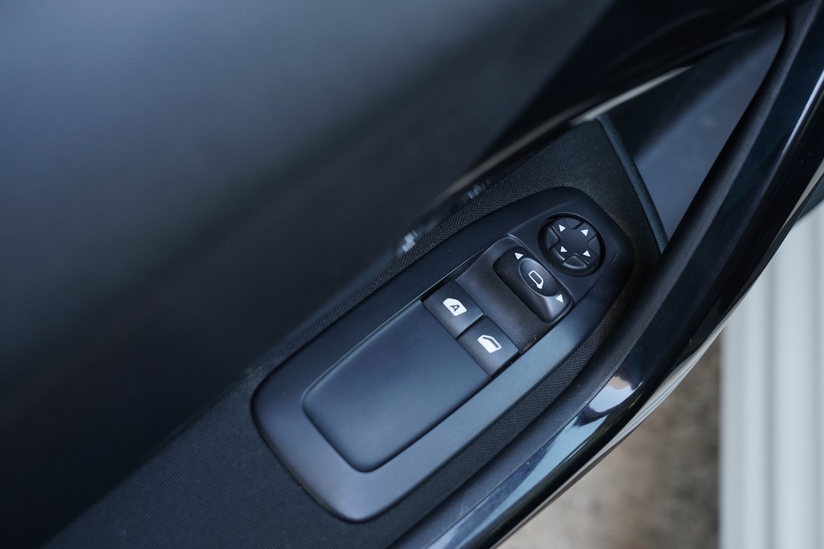 Peugeot 208 1,6 BlueHDI