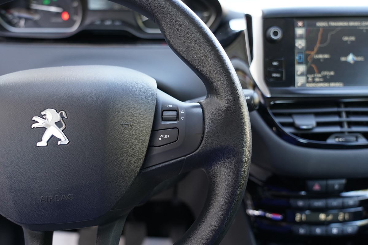 Peugeot 208 1,6 BlueHDI