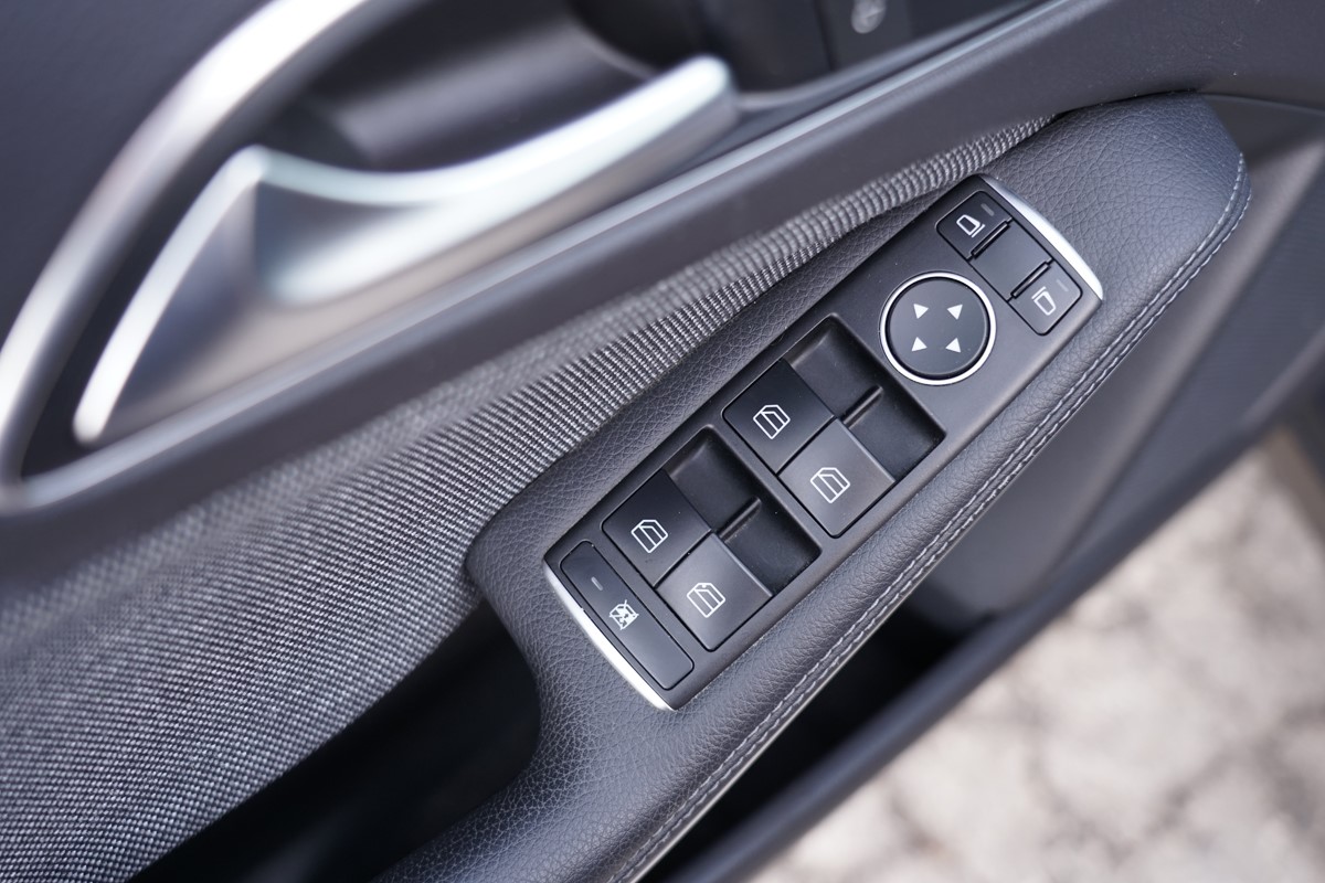 Mercedes-Benz GLA 180 CDI LEASE EDITION 