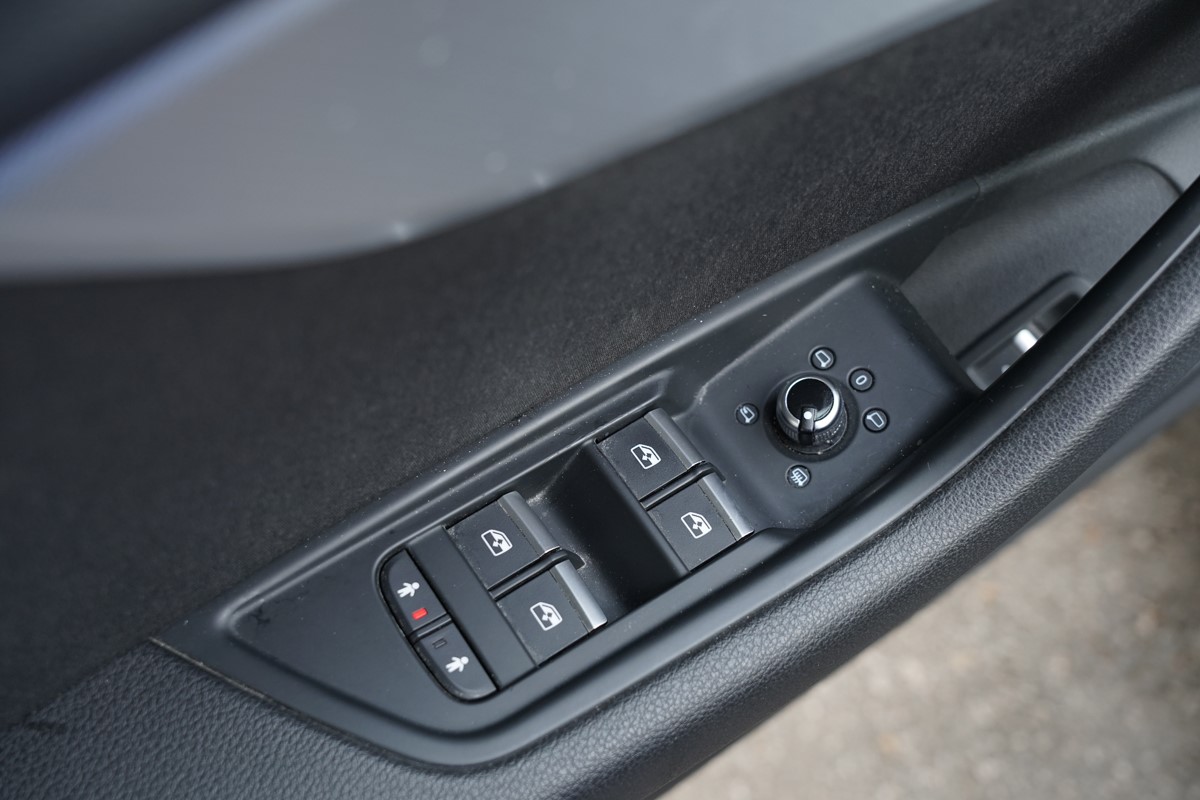 Audi A4
 3.0 TDi Quattro Tiptronic