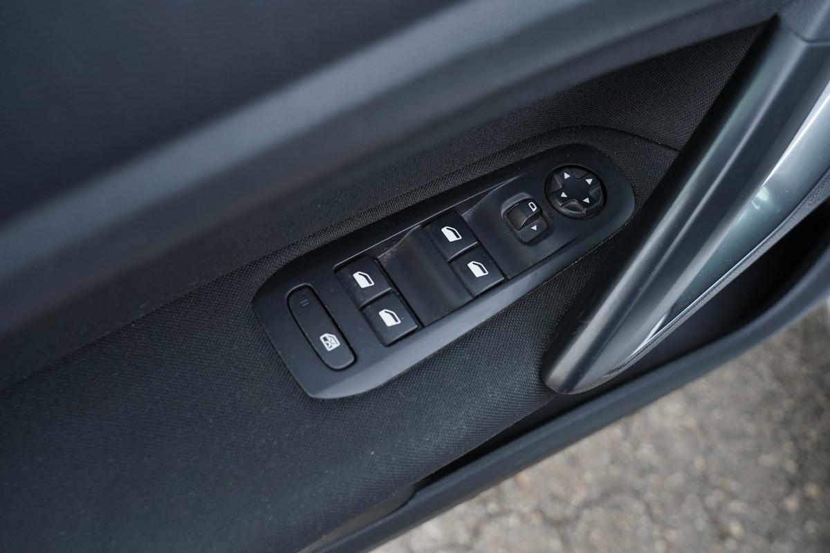 Peugeot 308 1.6 HDI
