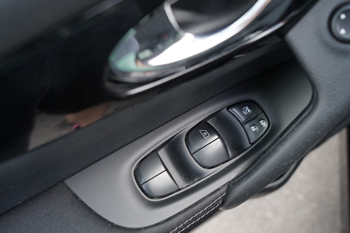 Nissan
 Qashqai 1.5 DCI