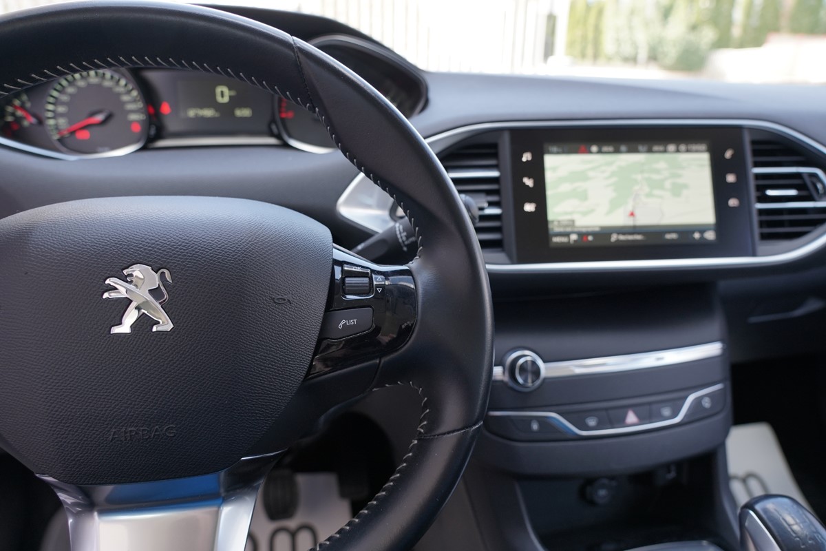 Peugeot 308 1,6 BlueHDI