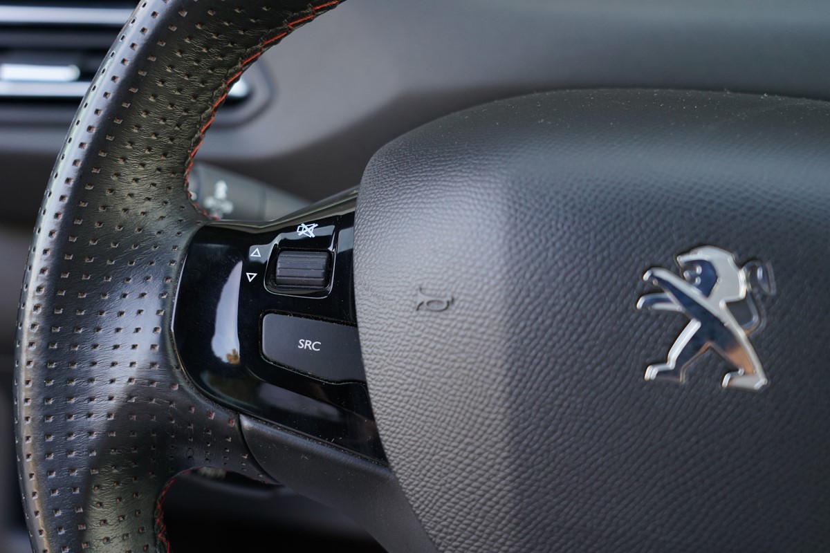Peugeot 308 2,0 HDI GTline