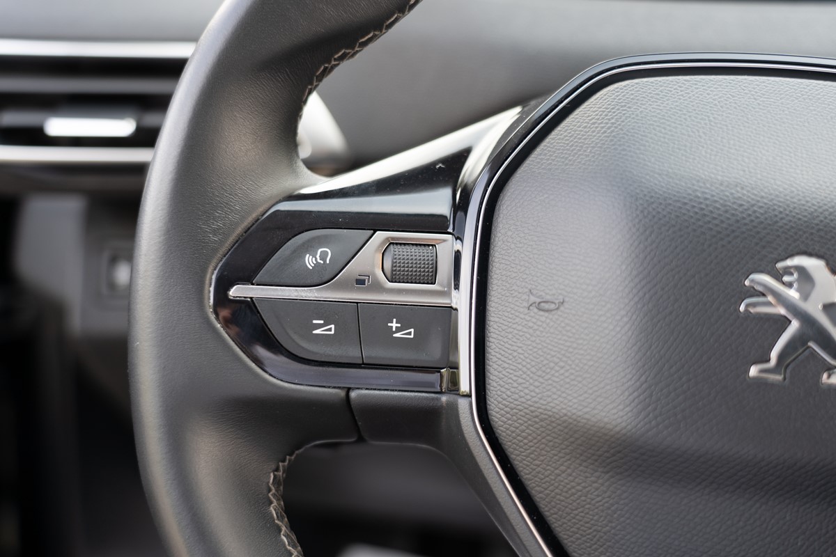 Peugeot 3008 1,5 BlueHDI
