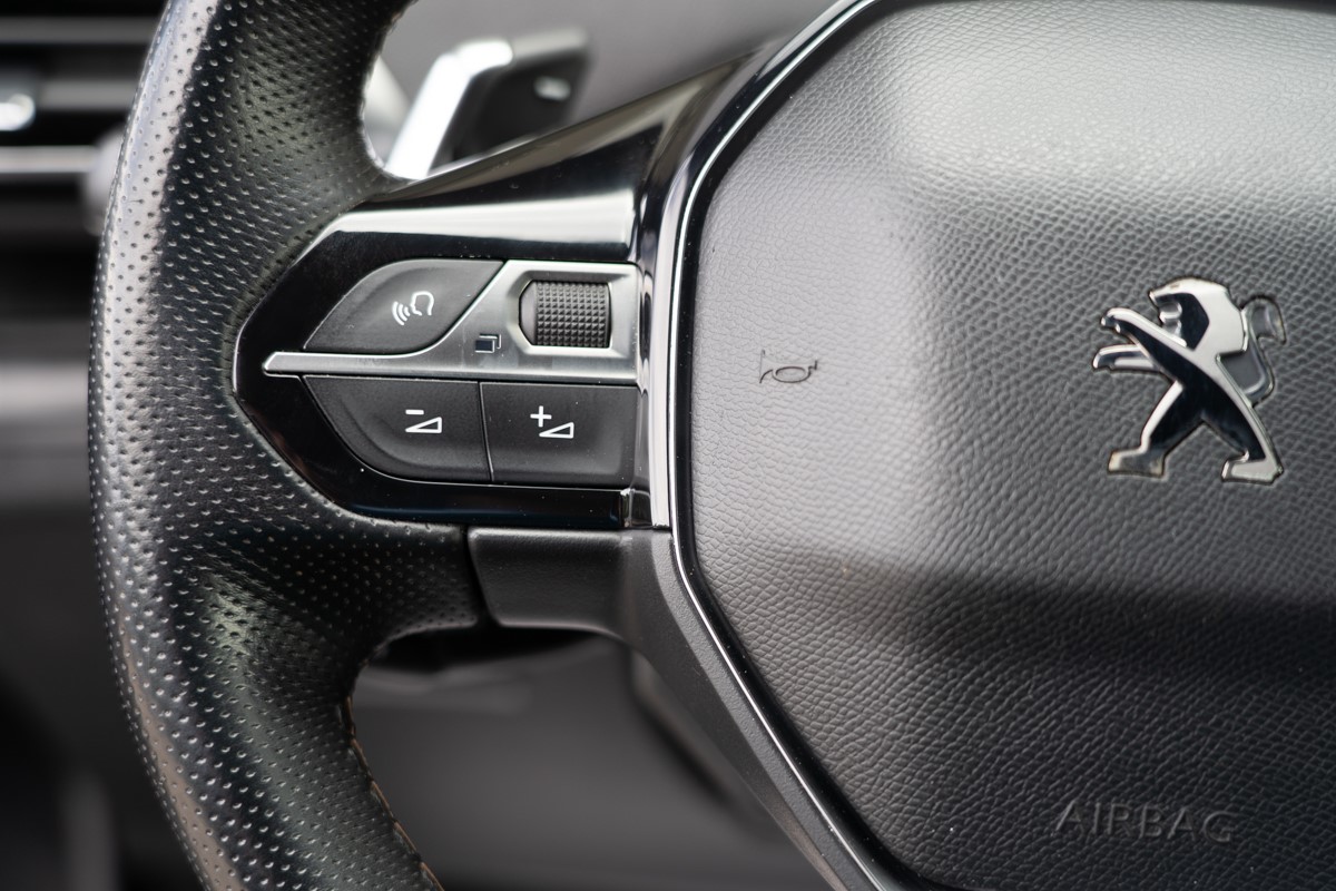 Peugeot 5008 1,5 BlueHDI GTline