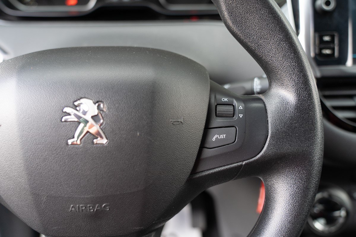 Peugeot 208 1,5 BlueHDI