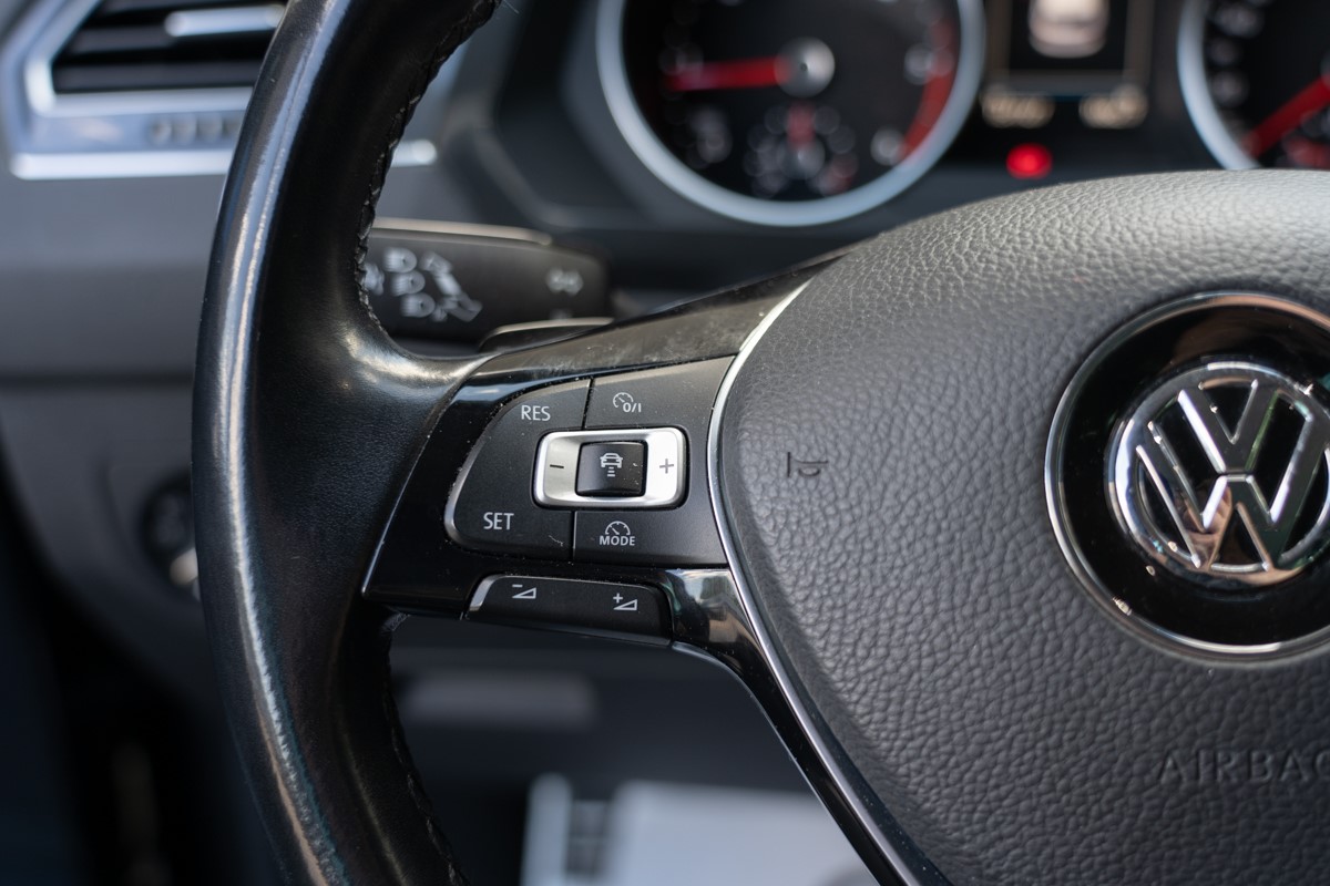 Volkswagen Tiguan
 2,0 TDI 4Motion