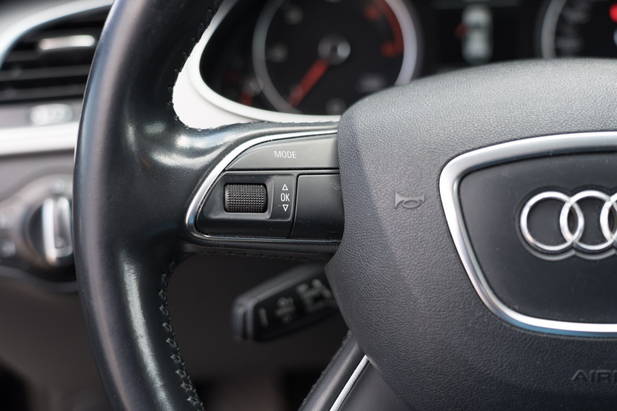 Audi A4
 2.0 TDI Quattro