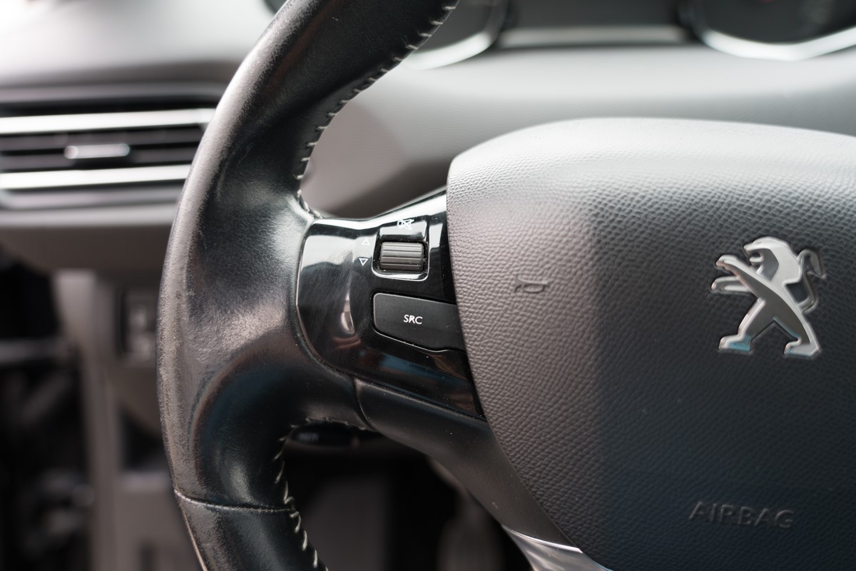 Peugeot 308 1.6 BlueHDI