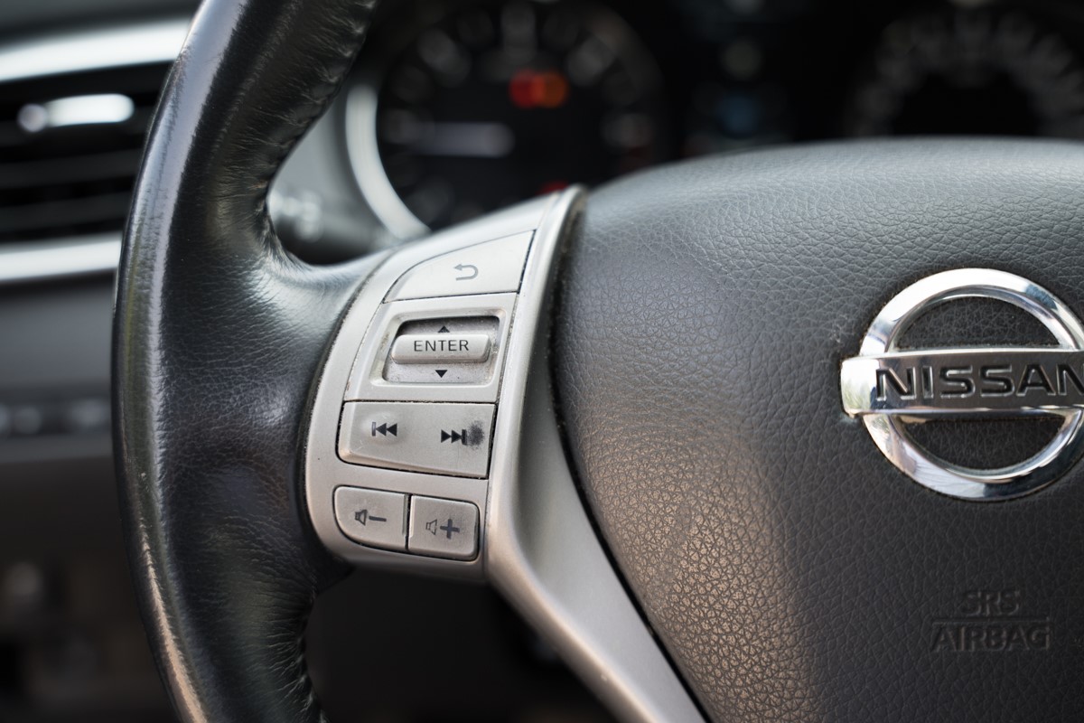 Nissan
 X-TRAIL 1.6 DCI