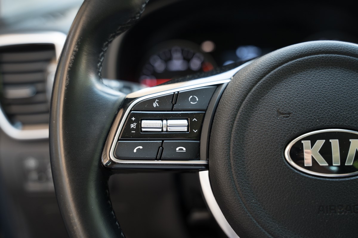 Kia
 Sportage 
 1.6 CRDI