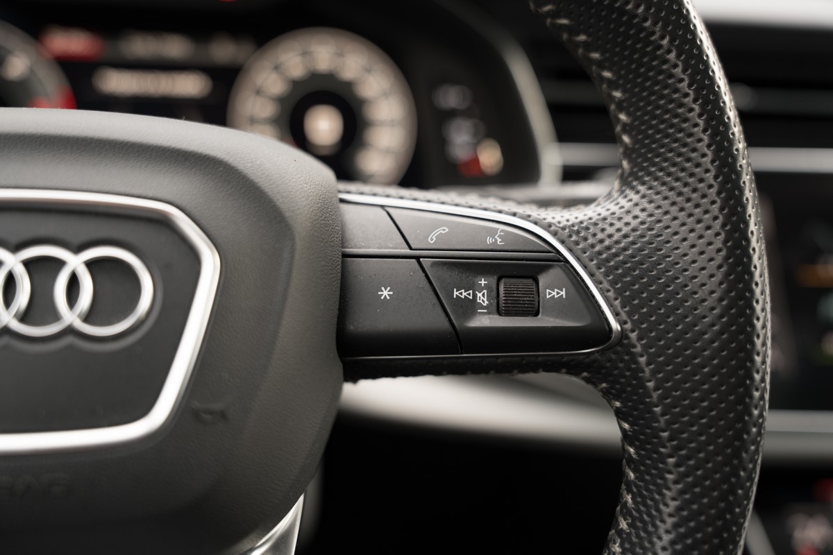 Audi Q8 50 TDI S line QUATTRO