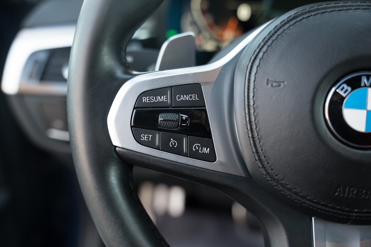 BMW
 5-Series 520 D M-Sport