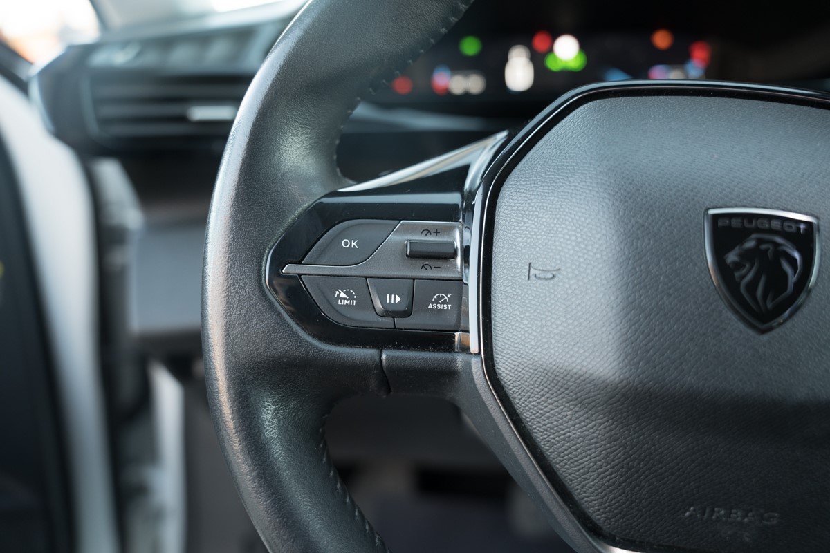 Peugeot 308 1.5 BlueHDI