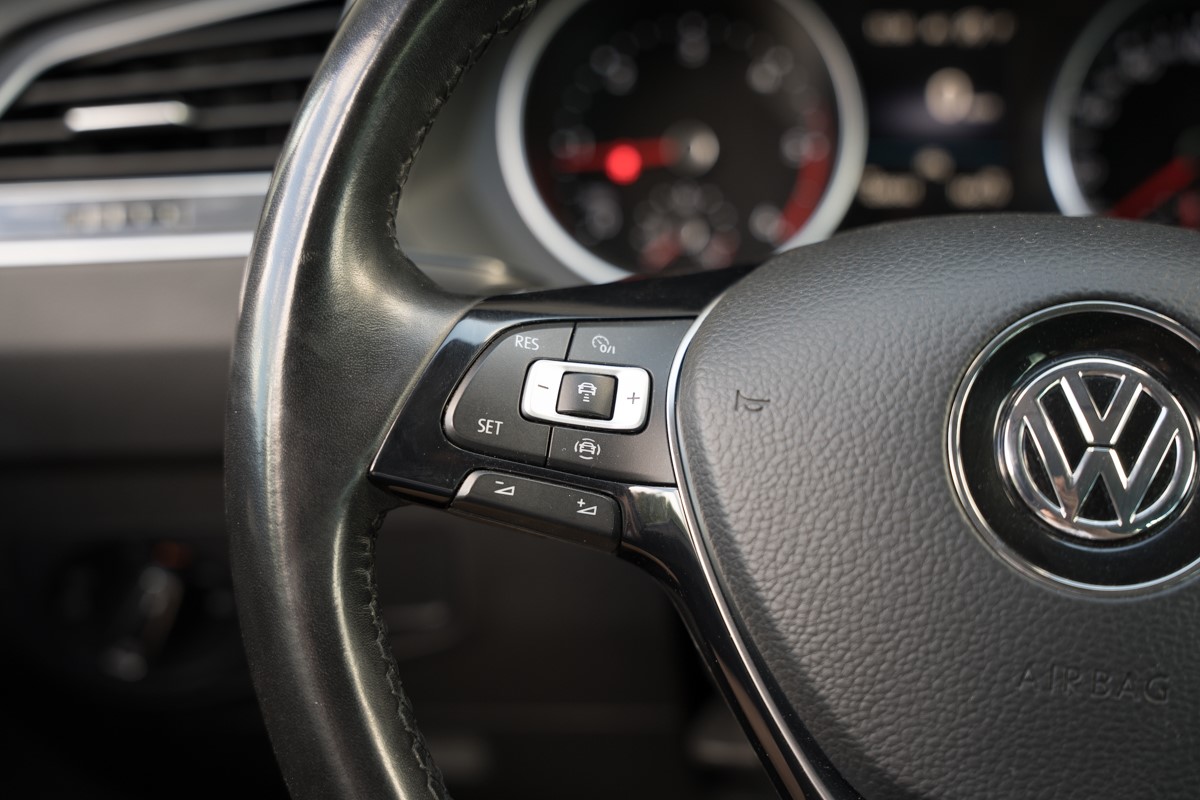 Volkswagen Tiguan
 2.0 TDI DSG