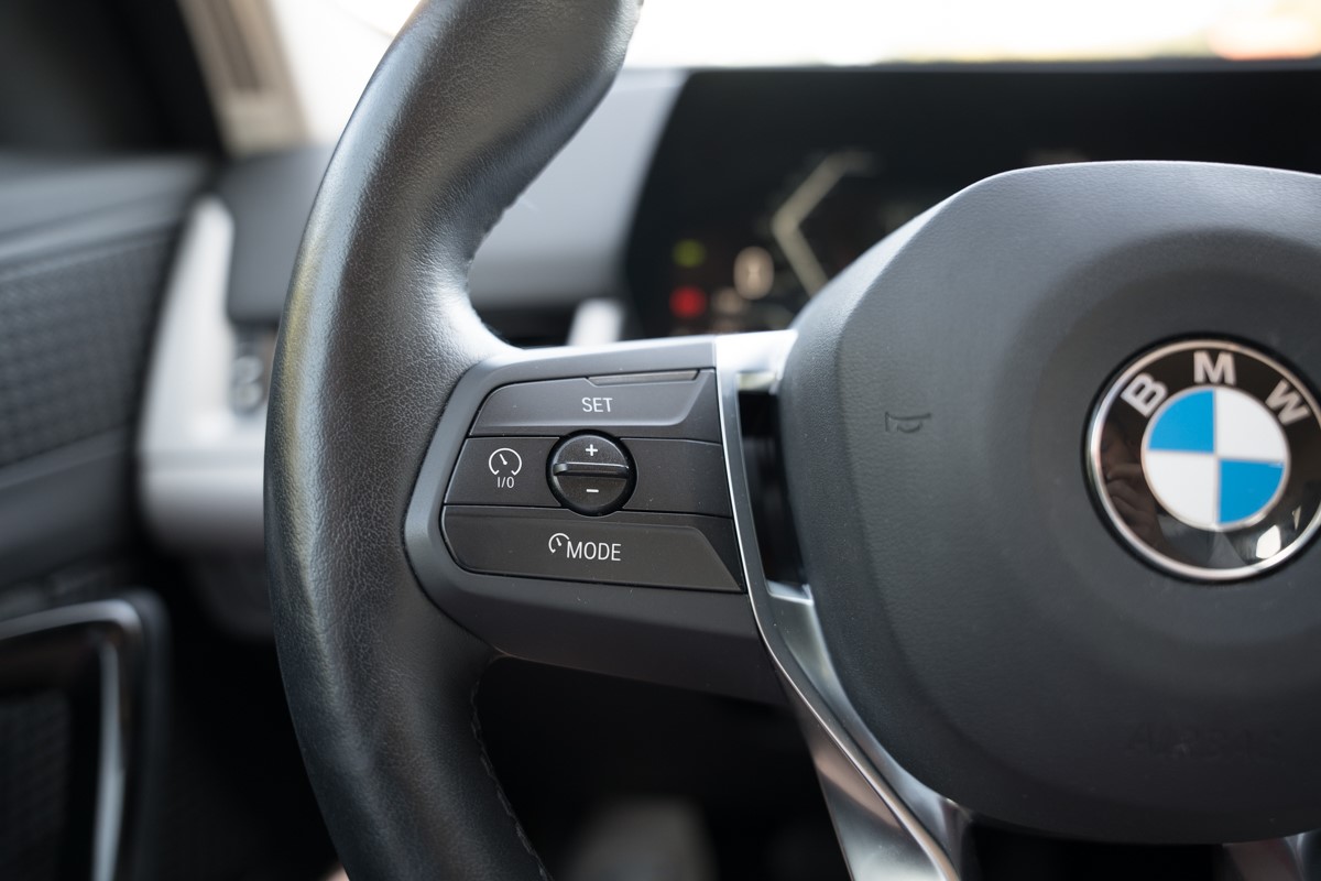 BMW
 X1 18 d sDrive