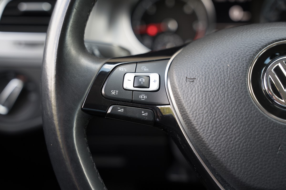 Volkswagen Golf 1.6 TDI DSG