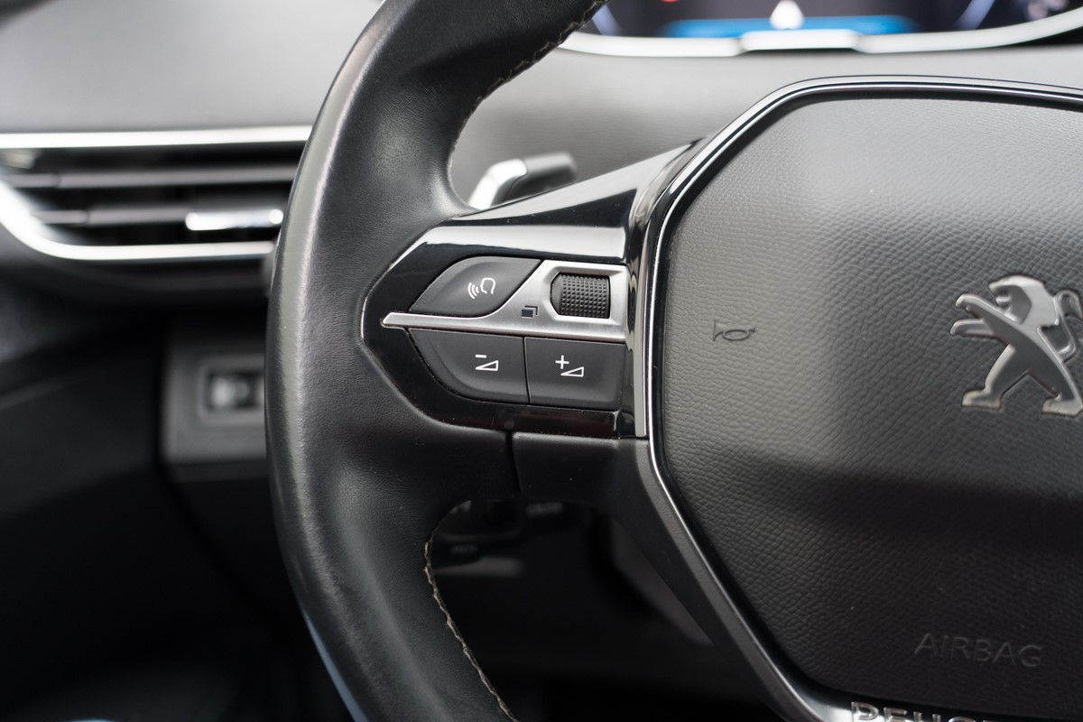 Peugeot 3008 1.5 BlueHDI