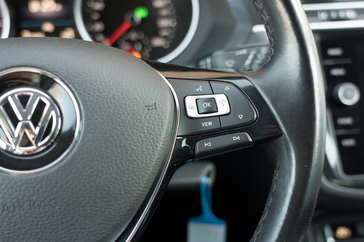 Volkswagen Tiguan
 2.0TDI DSG 4X4