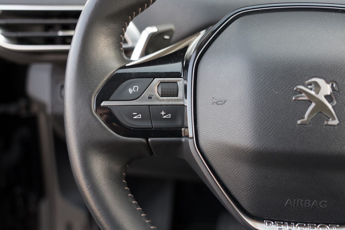 Peugeot 3008 1.5 BlueHDI