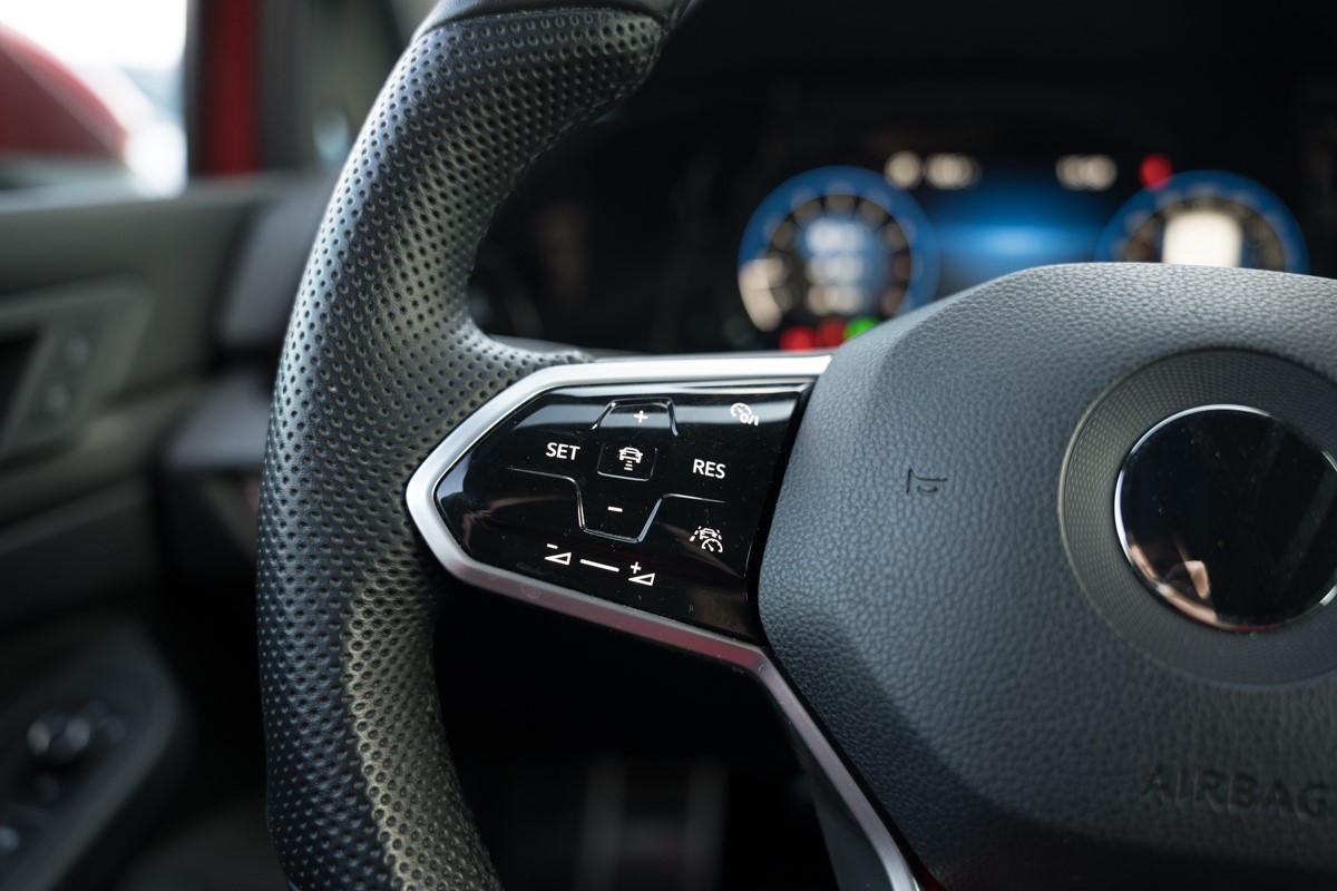 Volkswagen Golf GTI 2.0 TSI DSG