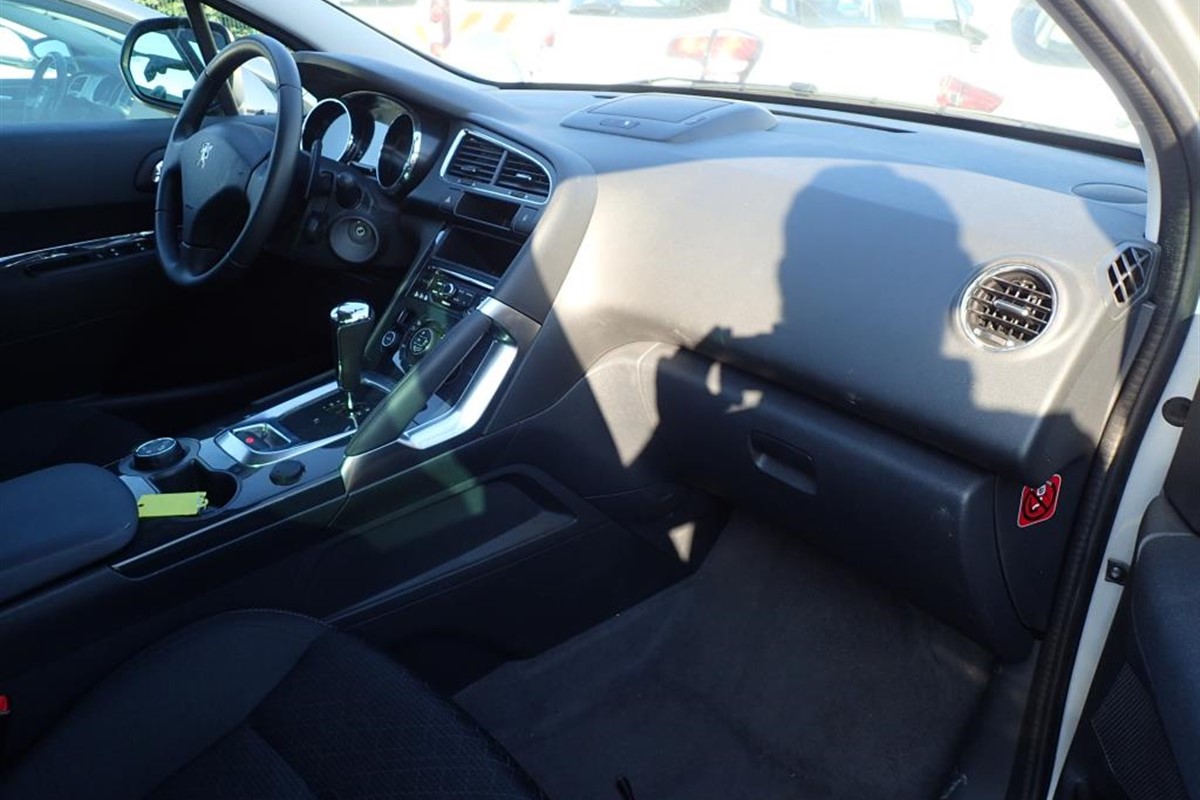Peugeot 3008 1.6 E-HDI