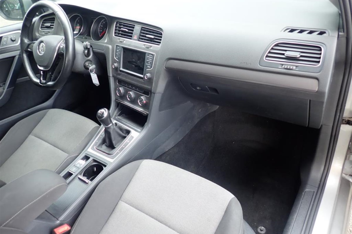 Volkswagen Golf 7 1.6 TDi BlueMotion Trendline Business