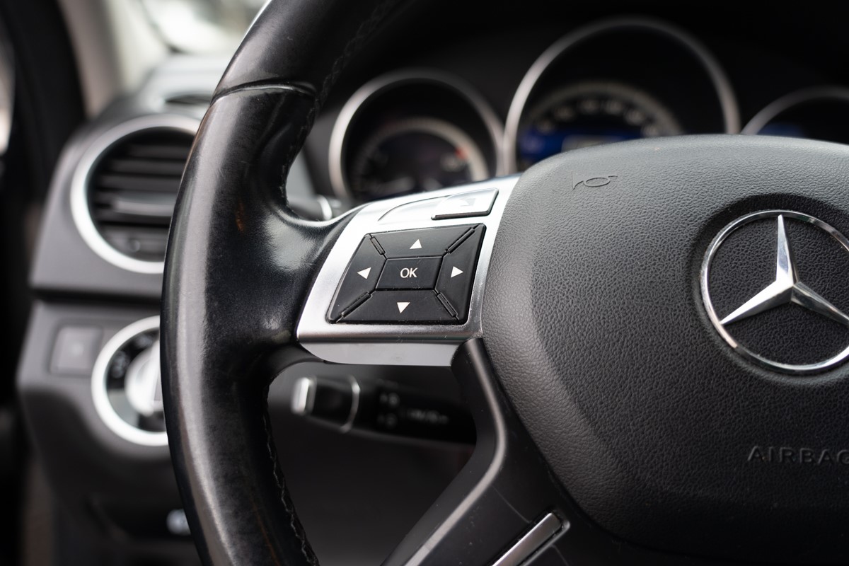 Mercedes-Benz C-Class
 C 220 CDI