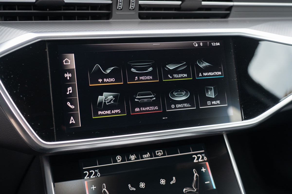 Audi A6
 3,0 TDI
