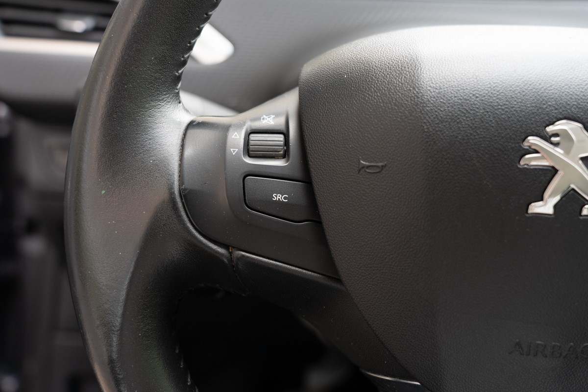 Peugeot 2008 1,6 BlueHDI