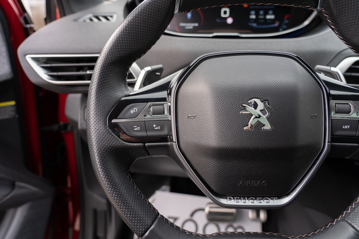 Peugeot 3008 1,6 BlueHDI GTline