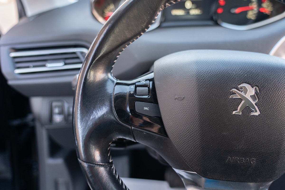 Peugeot 308 1,6 BlueHDI Automatik