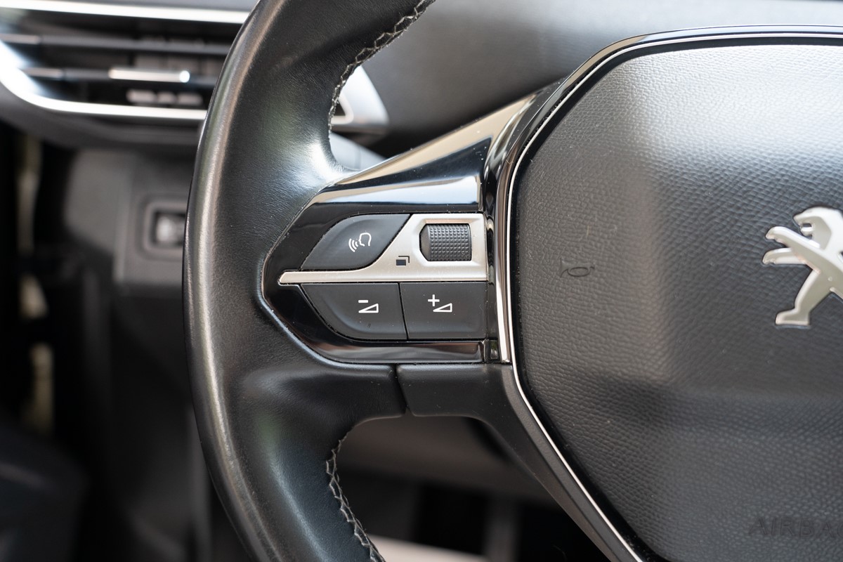 Peugeot 3008 1,6 BlueHDI