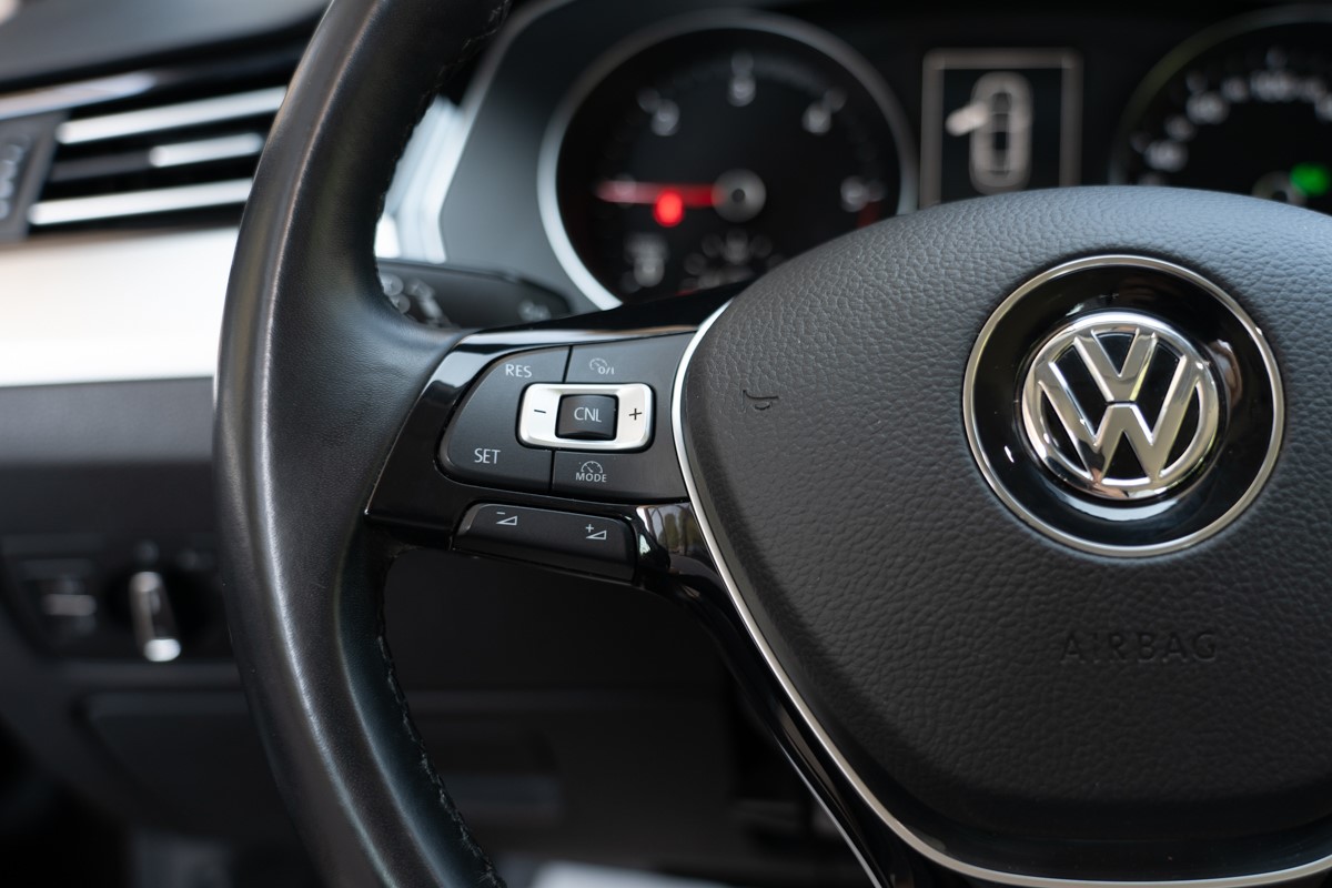 Volkswagen Passat 1.6 TDi BlueMotion Confortline Business DSG7