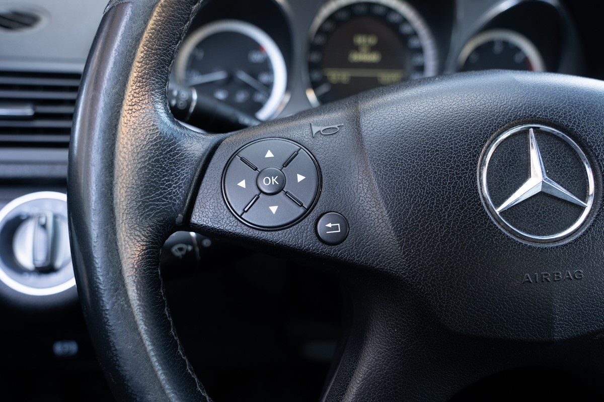 Mercedes-Benz C-Class
 200 CDI