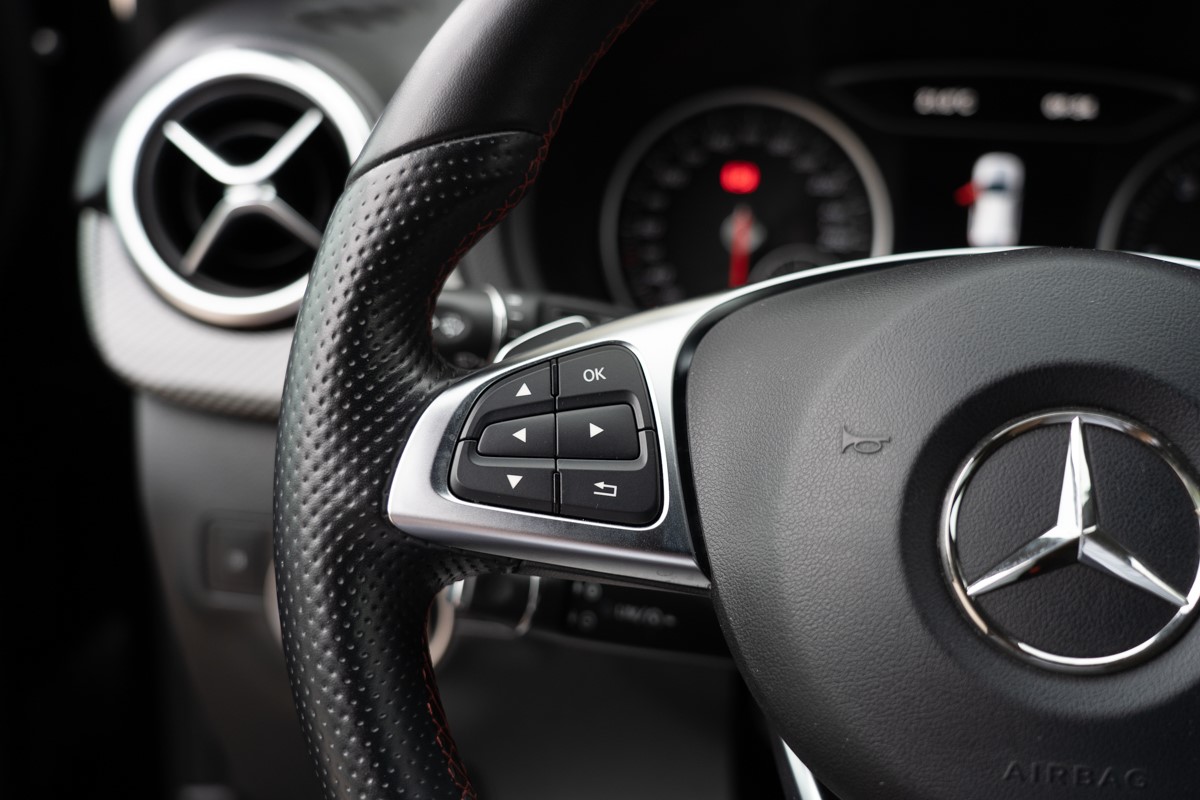 Mercedes-Benz B-Class 200d Business Executive Edition