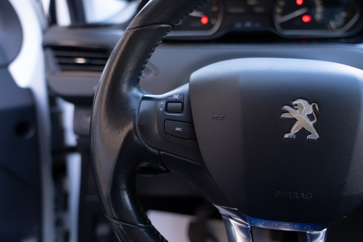 Peugeot 208 1,6 BlueHDI