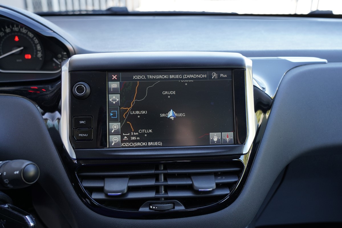 Peugeot 208 1,6 BlueHDI